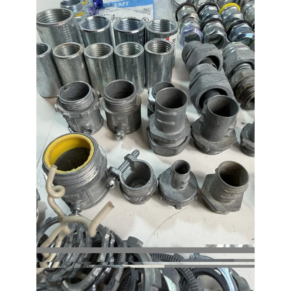 Electrical Conduit Fittings Lot: EMT Connectors, Couplings & Locknuts